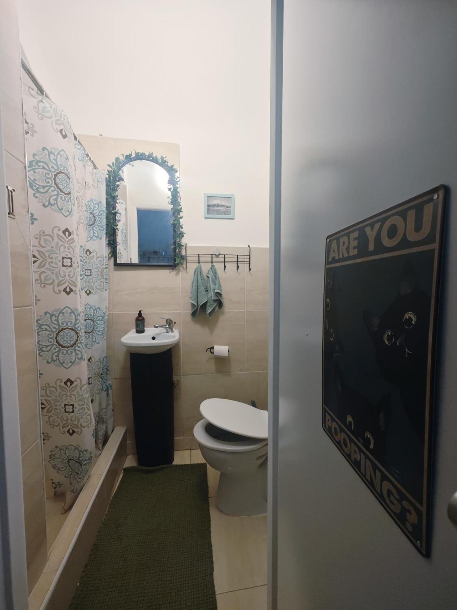 Vintage Room With Garden View Bratislava Exterior foto