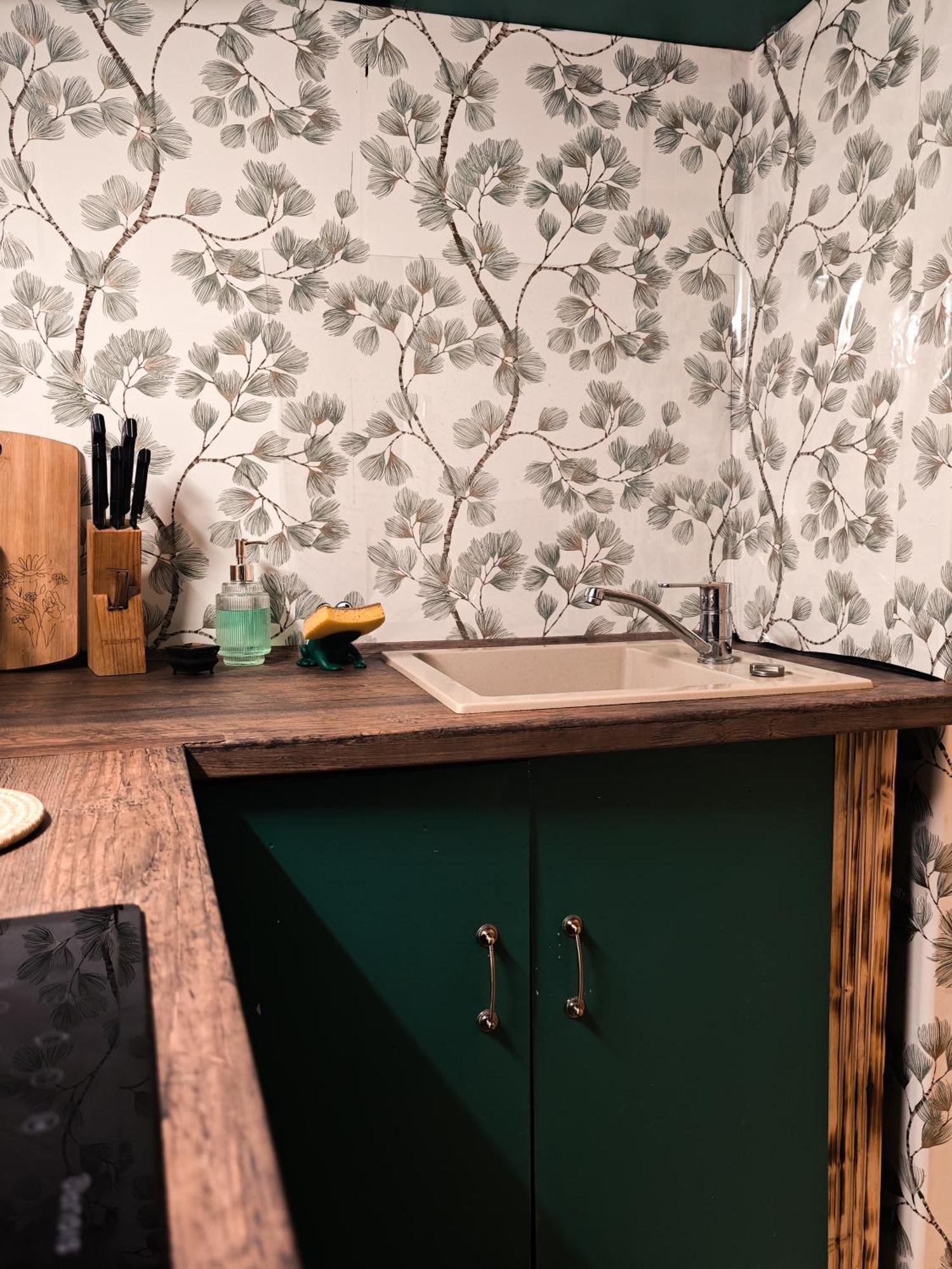 Vintage Room With Garden View Bratislava Exterior foto